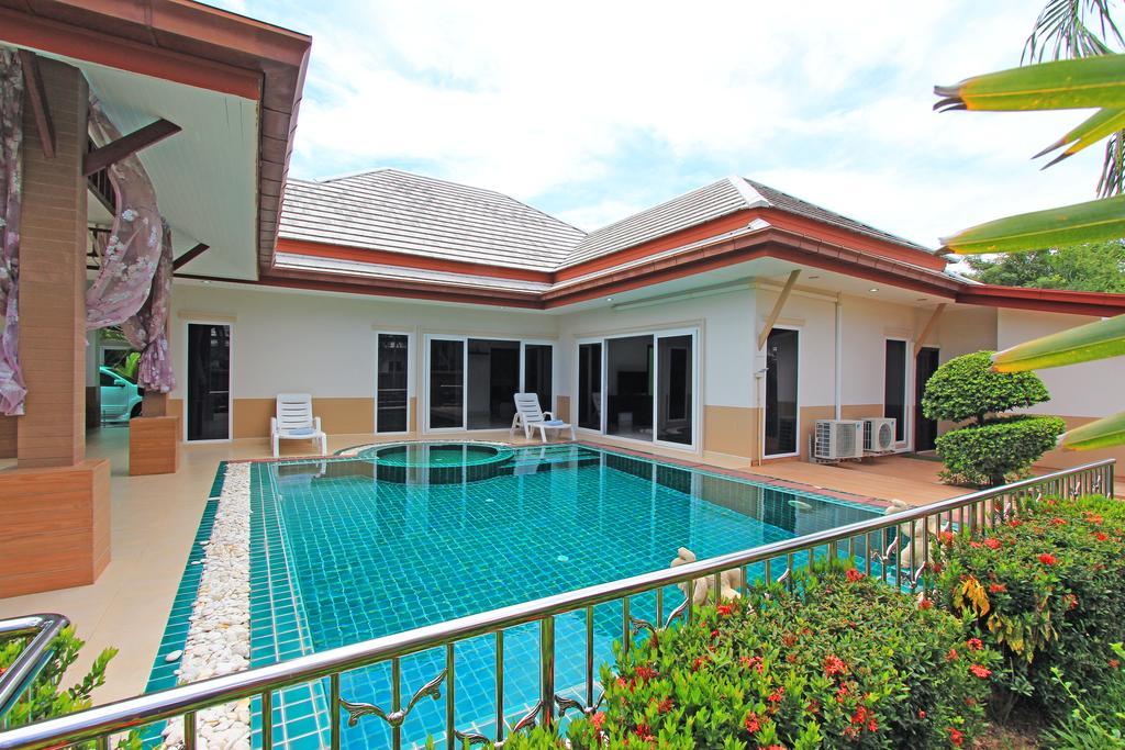 Victoria Villa Na Chom Thian Exterior photo